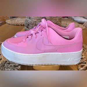 Nike Airforce 1 Sage Low “Psychic Pink” size 7.5